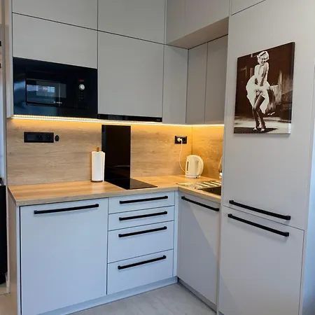 Kriva Apartment *